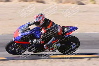 media/Dec-10-2023-SoCal Trackdays (Sun) [[0ce70f5433]]/Turn 9 Inside Set 2 (1115am)/